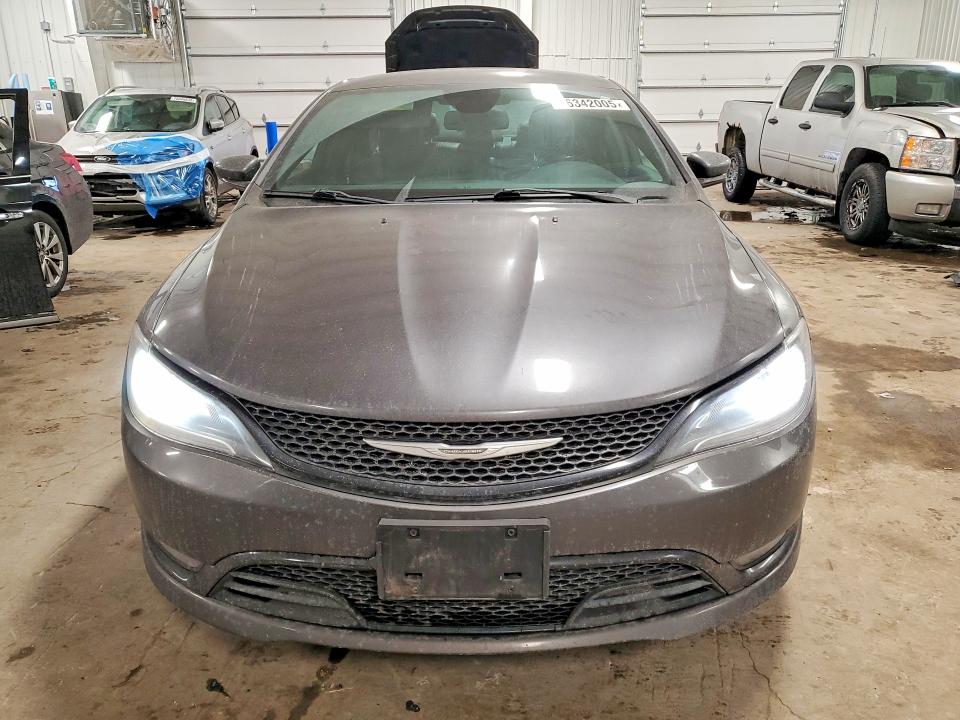 Продажа на аукционе авто 2015 Chrysler 200, vin: 1C3CCCDGXFN540565, номер лота: 76342005