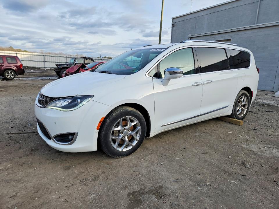 Продажа на аукционе авто 2017 Chrysler Pacifica, vin: 2C4RC1GG2HR508074, номер лота: 78557935