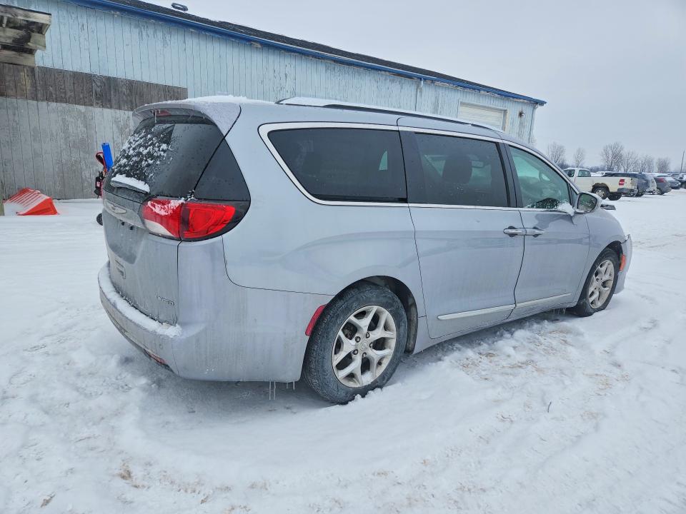 Продажа на аукционе авто 2019 Chrysler Pacifica, vin: 2C4RC1GG5KR551931, номер лота: 74998945