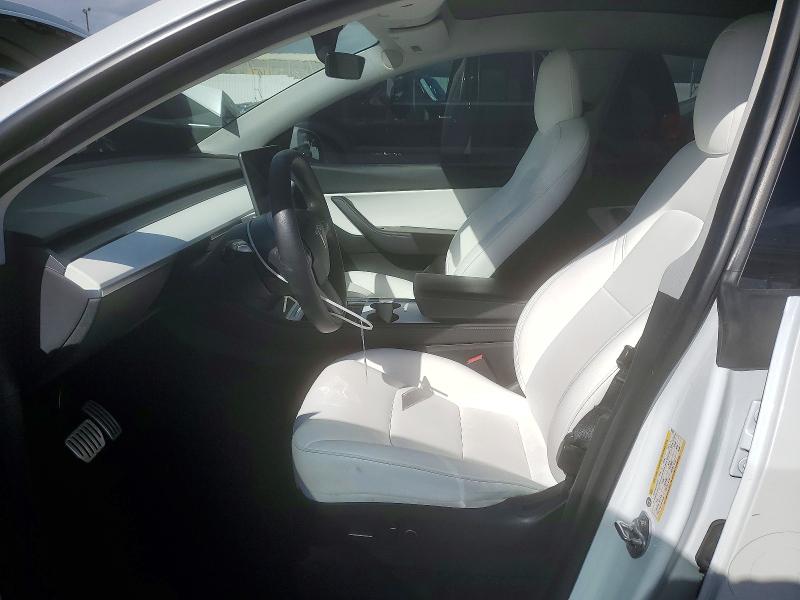 76283865 :رقم المزاد ، 7SAYGDEF5NF336922 vin ، 2022 Tesla Model Y مزاد بيع