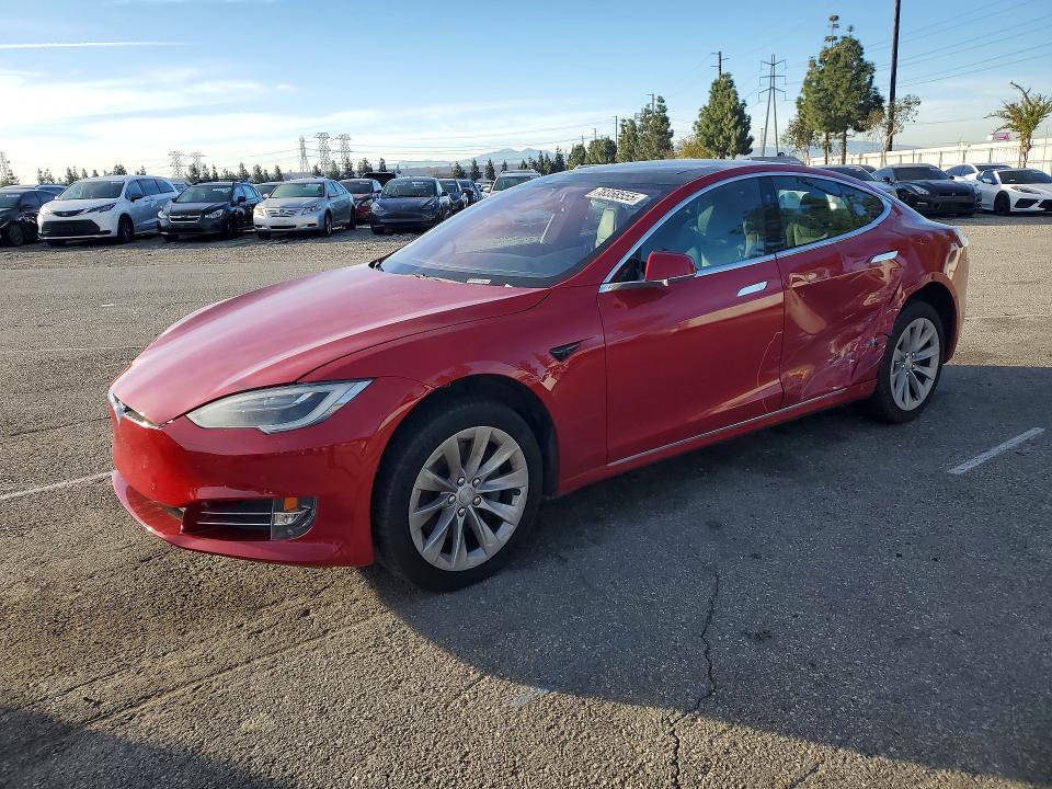 Продажа на аукционе авто 2018 Tesla Model S, vin: 5YJSA1E28JF262664, номер лота: 78358555