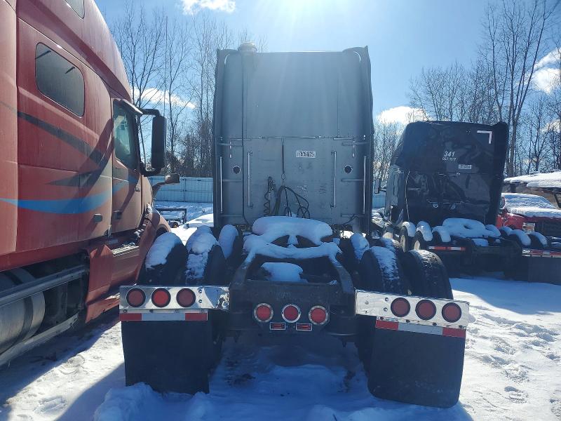 Продаж на аукціоні авто 1998 Freightliner Fld120, vin: 1FUPCSEB4WL924548, номер лоту: 76054875