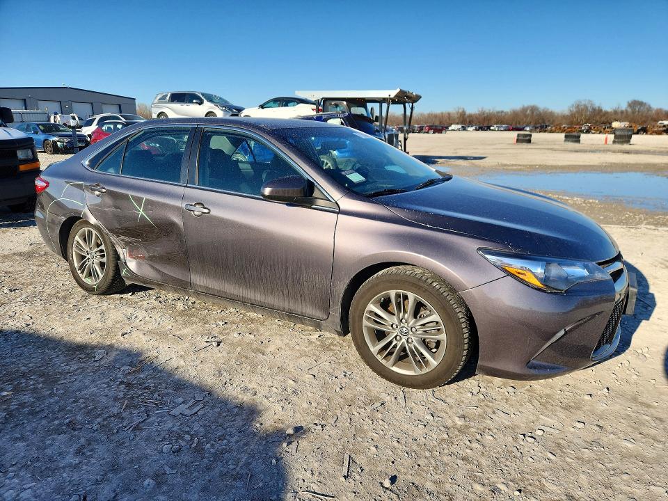 2017 Toyota Camry მანქანა იყიდება აუქციონზე, vin: 4T1BF1FK0HU289998, აუქციონის ნომერი: 77103665