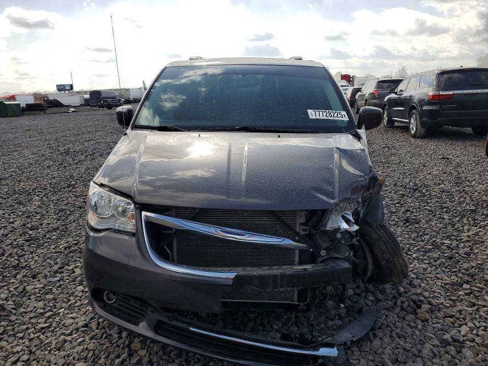 77728225 :رقم المزاد ، 2C4RC1BG3GR294640 vin ، 2016 Chrysler Town & Country مزاد بيع