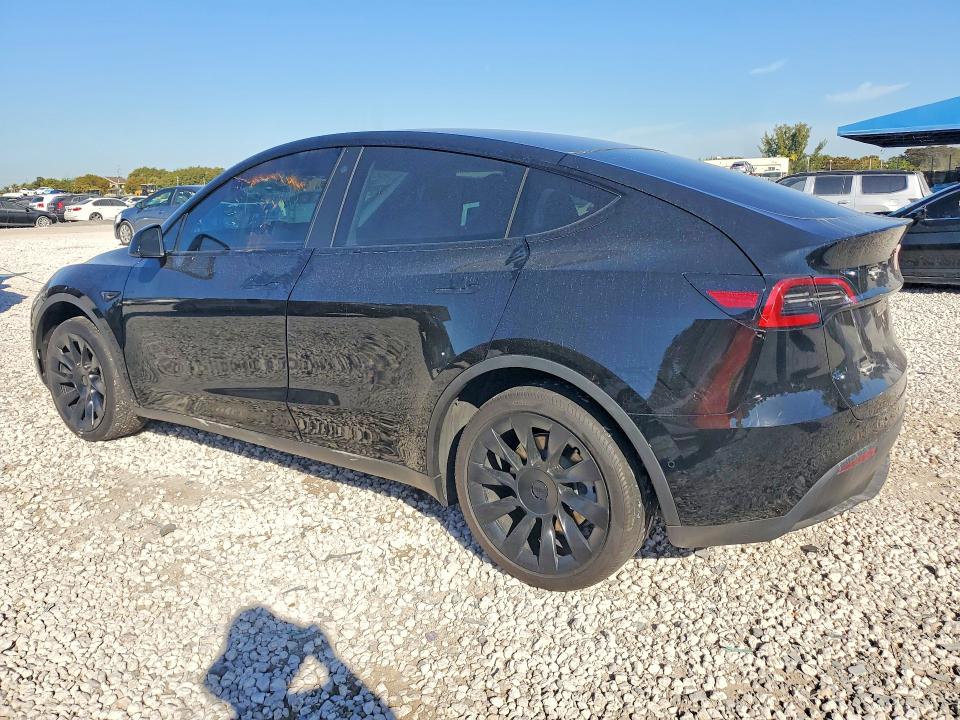 76796005 :رقم المزاد ، 7SAYGDEE4NA006323 vin ، 2022 Tesla Model Y مزاد بيع