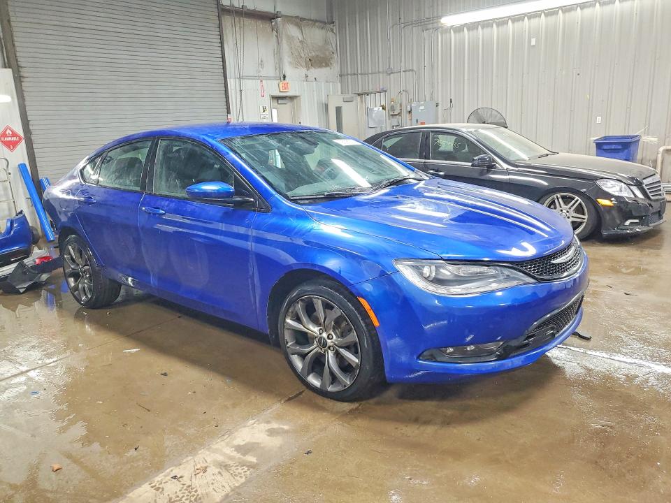 79036555 :رقم المزاد ، 1C3CCCDG9FN523580 vin ، 2015 Chrysler 200 مزاد بيع