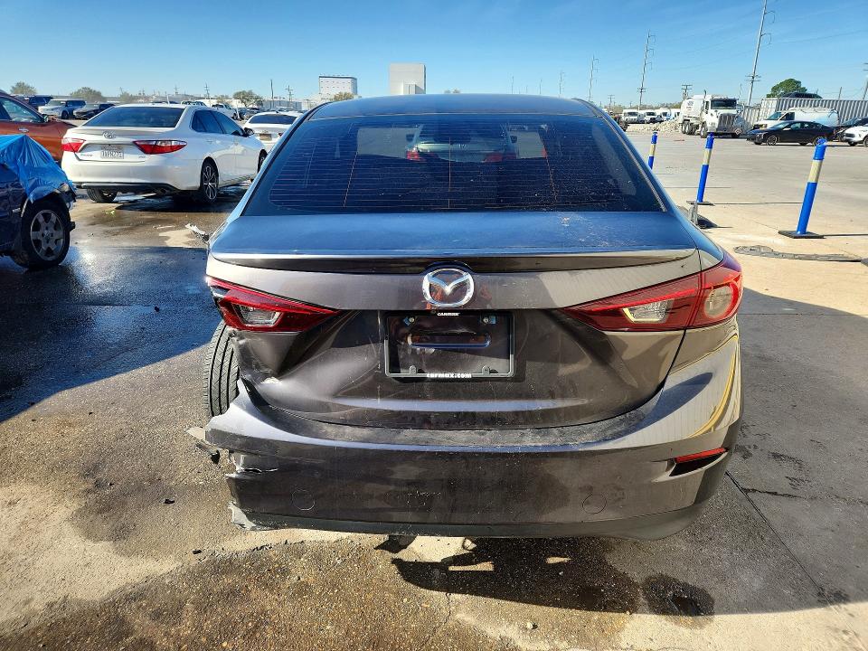 Продаж на аукціоні авто 2018 Mazda 3, vin: 3MZBN1V37JM168457, номер лоту: 78136225