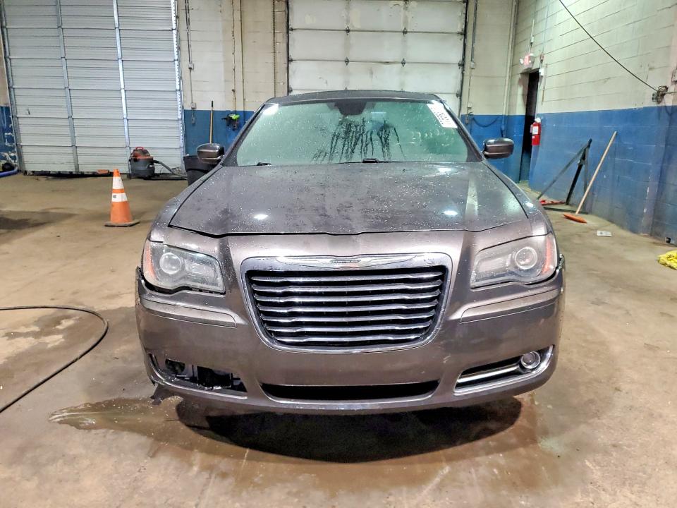Auction sale of the 2014 Chrysler 300, vin: 2C3CCAGG9EH255721, lot number: 77558315