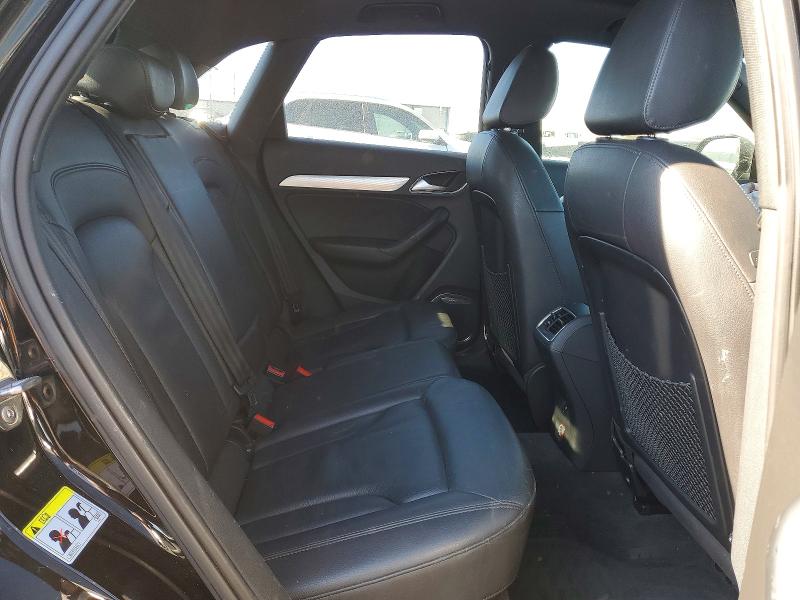 Продажа на аукционе авто 2015 Audi Q3, vin: WA1GFCFS5FR010822, номер лота: 76833505