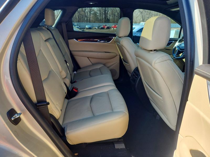 77966315 :رقم المزاد ، 1GYKNDRS5HZ103261 vin ، 2017 Cadillac Xt5 مزاد بيع