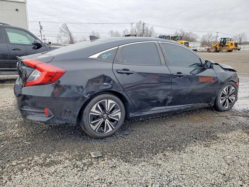 Продажа на аукционе авто 2016 Honda Civic, vin: 2HGFC1F75GH647318, номер лота: 51022256