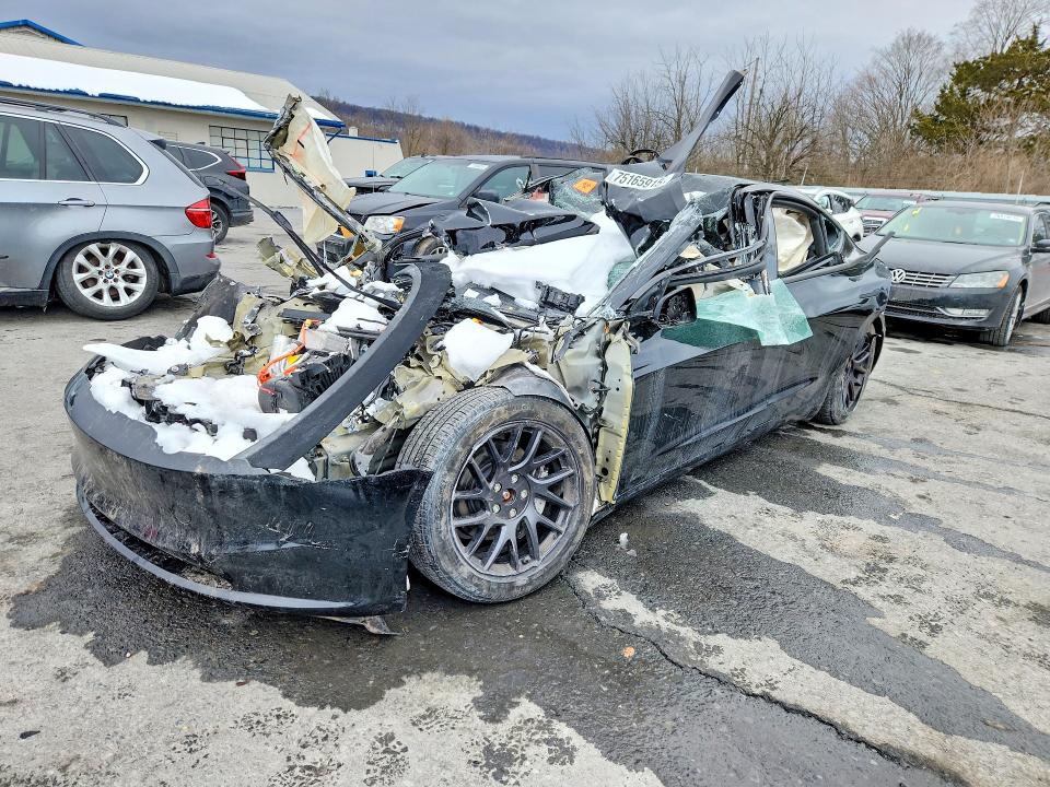 Продаж на аукціоні авто 2024 Tesla Model 3, vin: 5YJ3E1EB7RF731988, номер лоту: 75165915