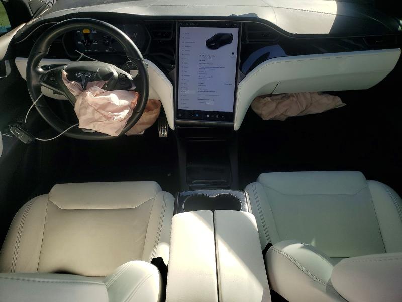 75759705 :رقم المزاد ، 5YJXCDE21JF120089 vin ، 2018 Tesla Model X مزاد بيع