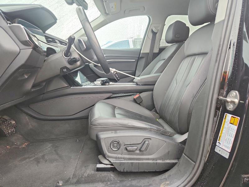 Продажа на аукционе авто 2021 Audi E-tron, vin: WA1AAAGE8MB018548, номер лота: 76467745
