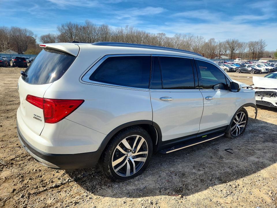 2017 Honda Pilot მანქანა იყიდება აუქციონზე, vin: 5FNYF6H06HB082466, აუქციონის ნომერი: 77667535