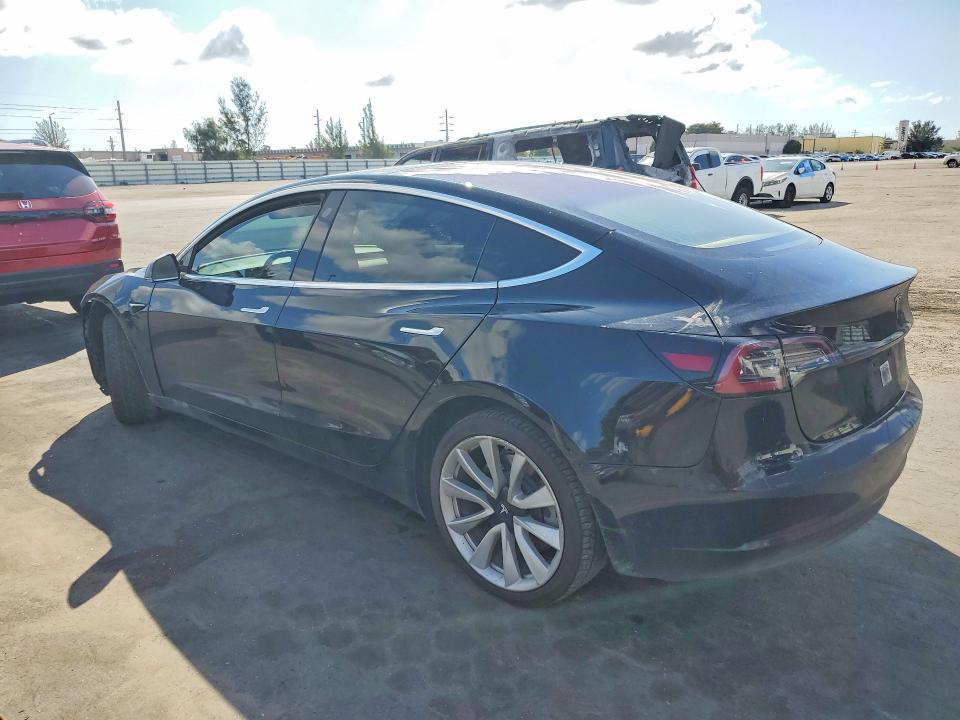 2018 Tesla Model 3 მანქანა იყიდება აუქციონზე, vin: 5YJ3E1EA0JF176233, აუქციონის ნომერი: 78264725