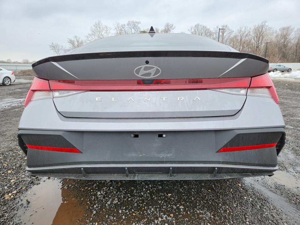 Продаж на аукціоні авто 2026 Hyundai Elantra, vin: KMHLM4DG8TU106866, номер лоту: 75859705