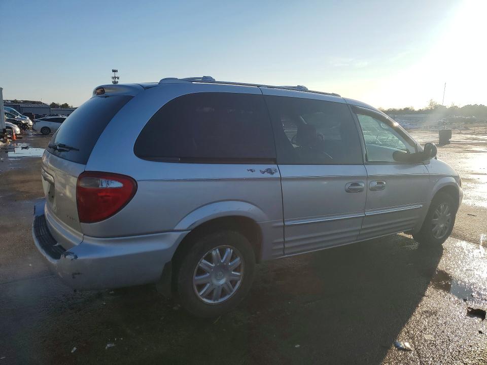 2004 Chrysler Town & Country მანქანა იყიდება აუქციონზე, vin: 2C4GP54L94R517661, აუქციონის ნომერი: 77006295