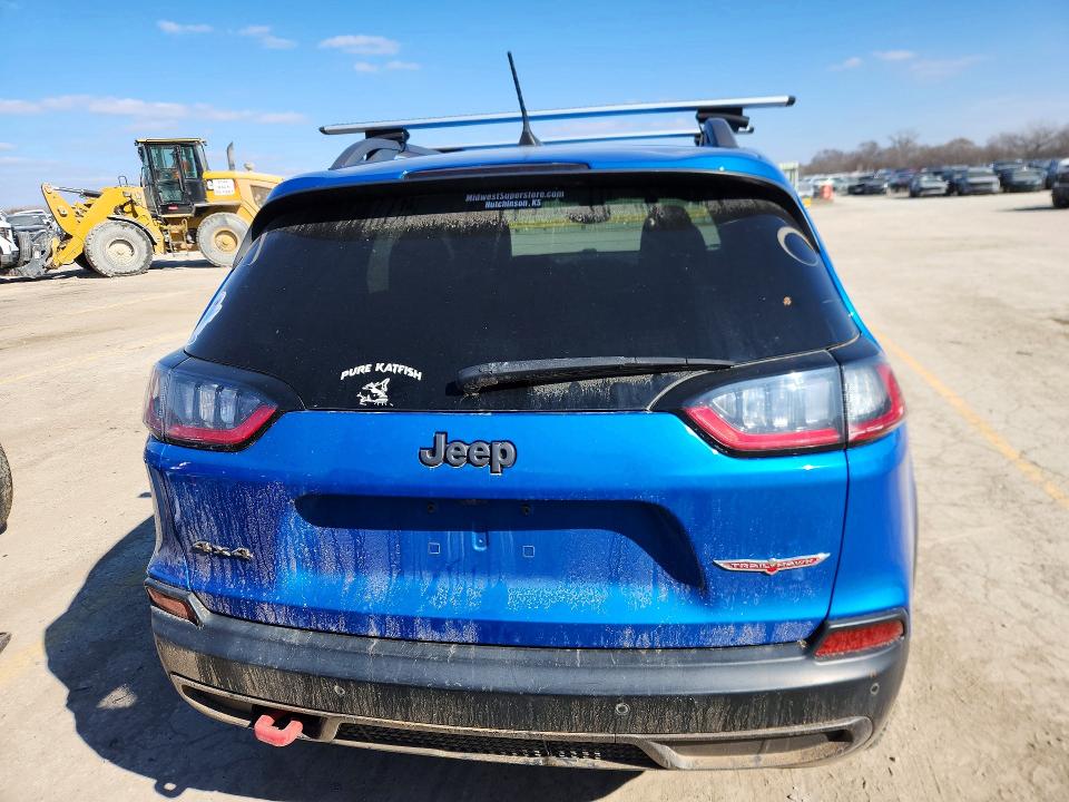 77406905 :رقم المزاد ، 1C4PJMBX4KD230438 vin ، 2019 Jeep Cherokee مزاد بيع