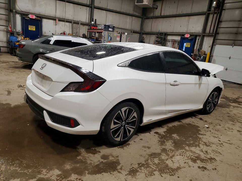 Продажа на аукционе авто 2018 Honda Civic, vin: 2HGFC3A36JH450567, номер лота: 77002105
