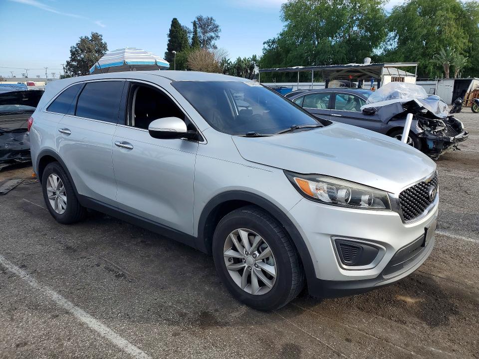 Продажа на аукционе авто 2016 Kia Sorento, vin: 5XYPG4A35GG048883, номер лота: 77343655