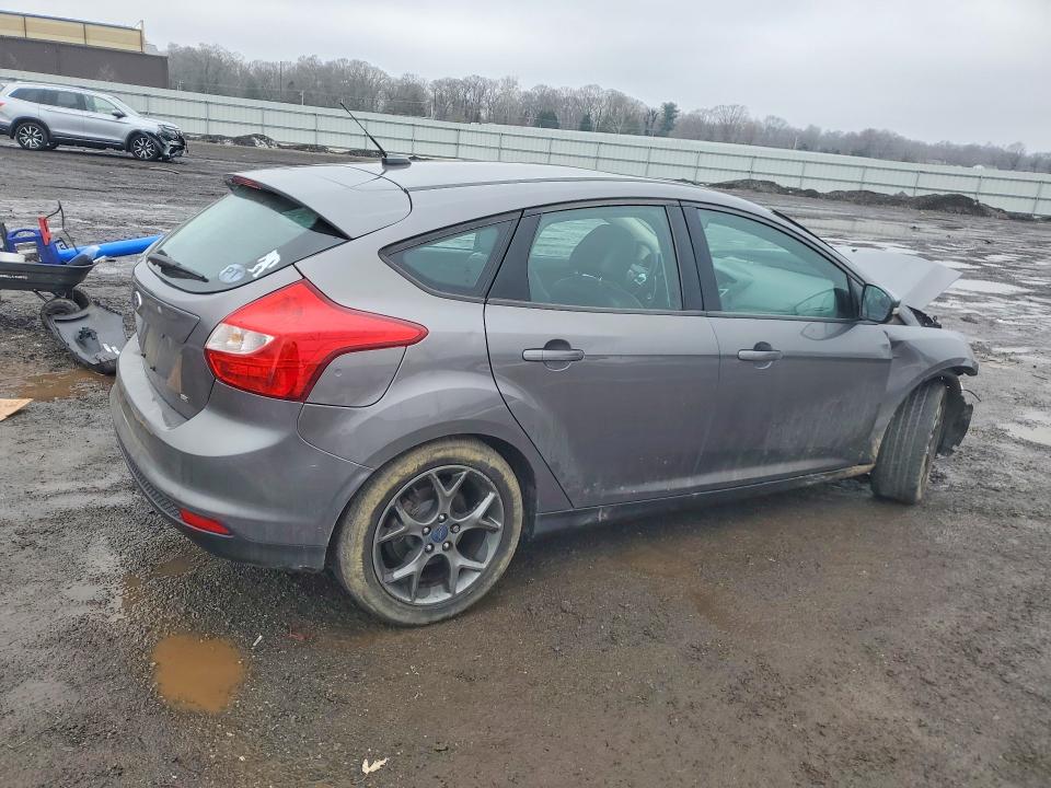 2014 Ford Focus მანქანა იყიდება აუქციონზე, vin: 1FADP3K22EL250901, აუქციონის ნომერი: 77586405