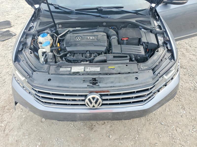Продажа на аукционе авто 2016 Volkswagen Passat, vin: 1VWAT7A33GC025624, номер лота: 77811495