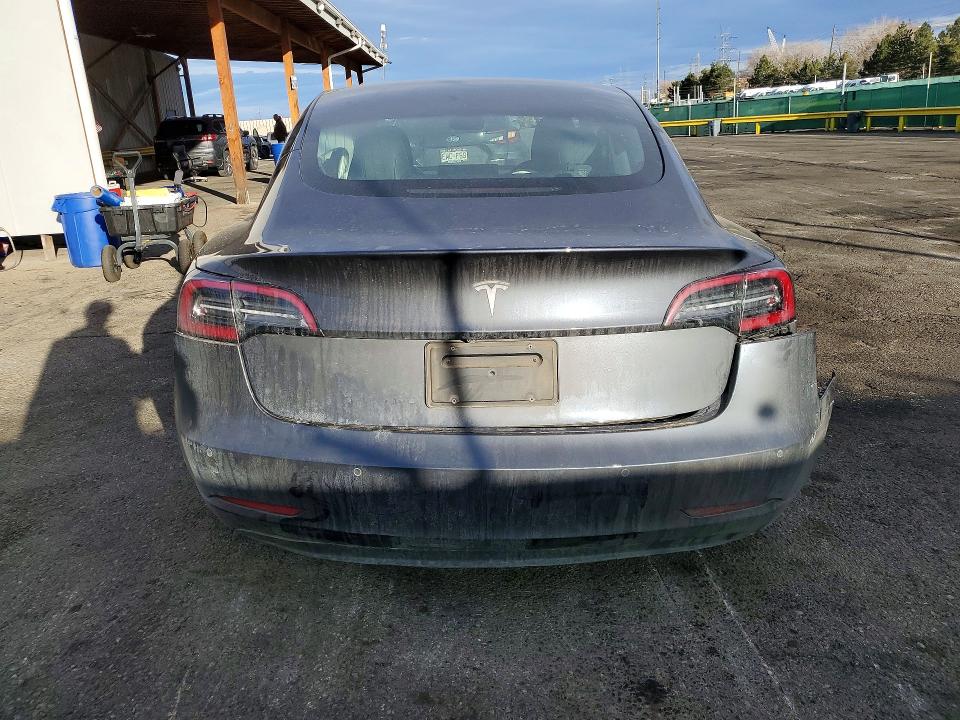 Продажа на аукционе авто 2019 Tesla Model 3, vin: 5YJ3E1EA1KF402040, номер лота: 78894735