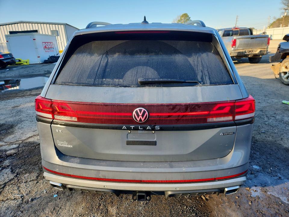 75369295 :رقم المزاد ، 1V2CR2CA8SC572842 vin ، 2025 Volkswagen Atlas مزاد بيع