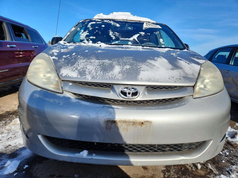 Aukcja sprzedaży 2010 Toyota Sienna, vin: 5TDJK4CC0AS028200, numer aukcji: 75250285