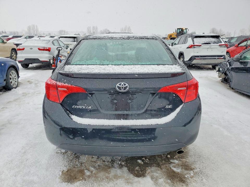 Продаж на аукціоні авто 2018 Toyota Corolla, vin: 2T1BURHE0JC984565, номер лоту: 75091805