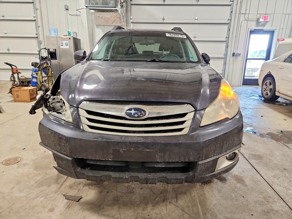 76209215 :رقم المزاد ، 4S4BRCCC2B3365461 vin ، 2011 Subaru Outback 2. مزاد بيع