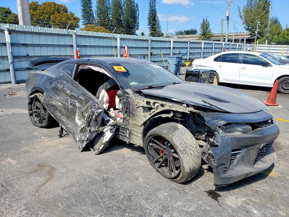 Продажа на аукционе авто 2018 Chevrolet Camaro, vin: 1G1FH1R78J0157018, номер лота: 78921645