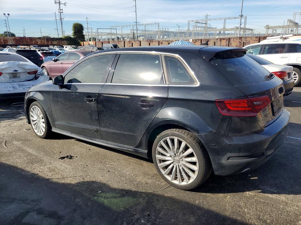 Aukcja sprzedaży 2016 Audi A3, vin: WAUTPBFF7GA105605, numer aukcji: 78338115
