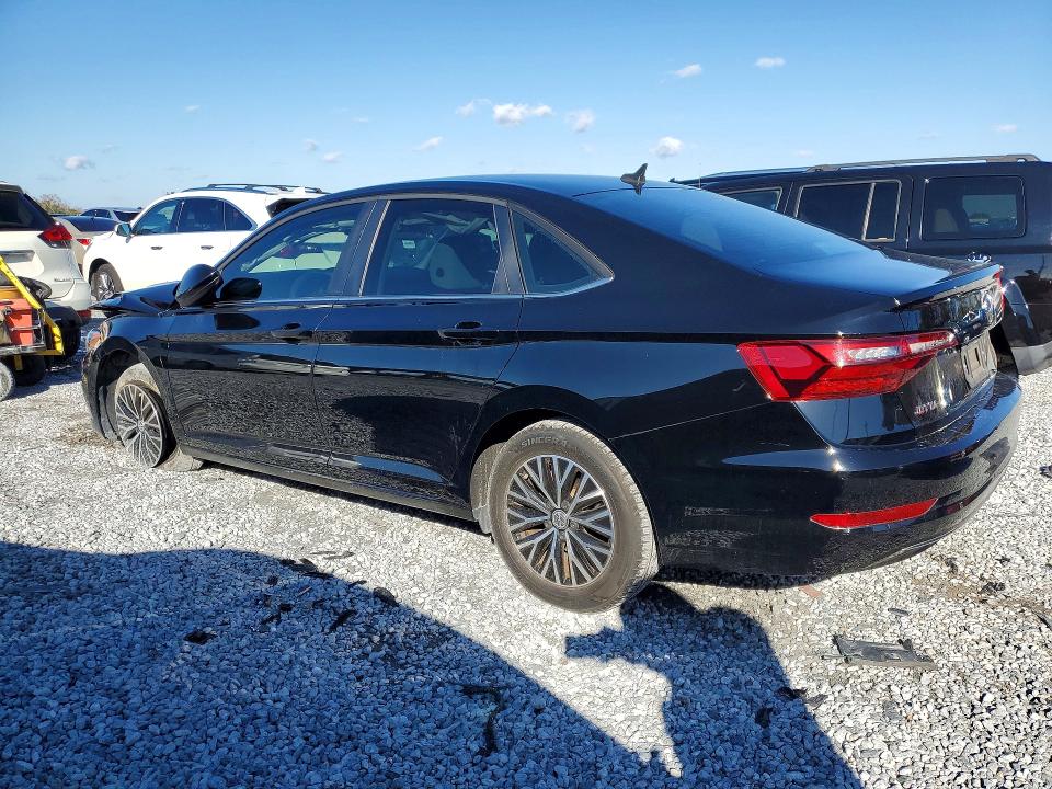 76253565 :رقم المزاد ، 3VWC57BU9MM043274 vin ، 2021 Volkswagen Jetta مزاد بيع