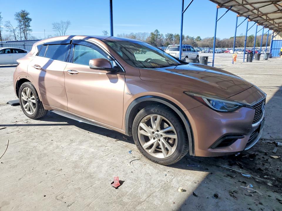 76849805 :رقم المزاد ، SJKCH5CPXJA053180 vin ، 2018 Infiniti Qx30 مزاد بيع