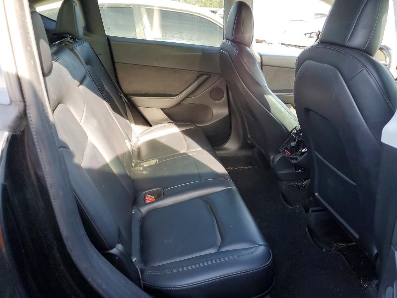 2021 Tesla Model Y მანქანა იყიდება აუქციონზე, vin: 5YJYGDEF4MF272240, აუქციონის ნომერი: 77883455