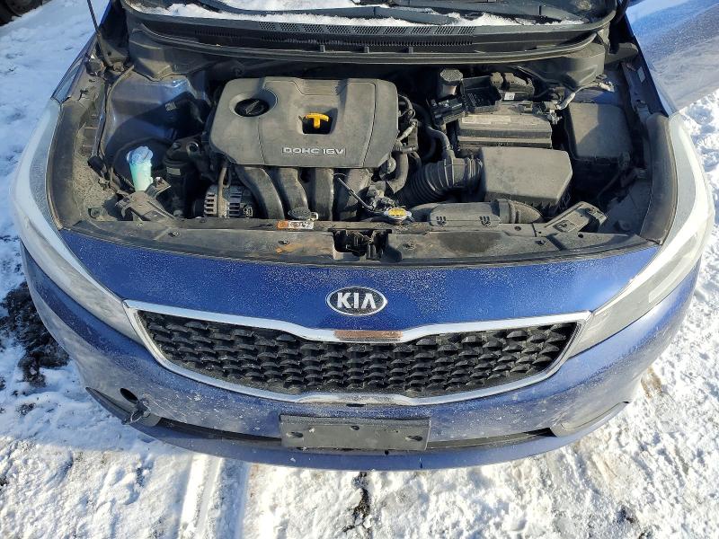 2018 Kia Forte მანქანა იყიდება აუქციონზე, vin: 3KPFK4A72JE236049, აუქციონის ნომერი: 75759035