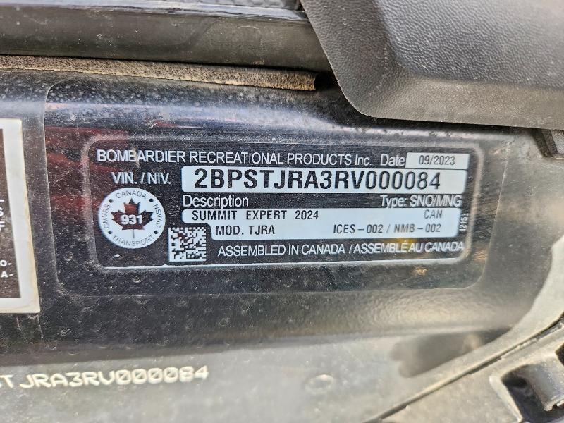 2024 Ski Doo Summit Exp 8tr S მანქანა იყიდება აუქციონზე, vin: 2BPSTJRA3RV000084, აუქციონის ნომერი: 76780525