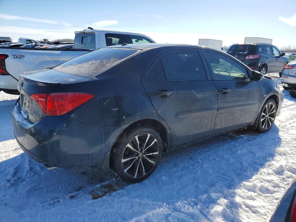 77179875 :رقم المزاد ، 2T1BURHE2JC074223 vin ، 2018 Toyota Corolla مزاد بيع