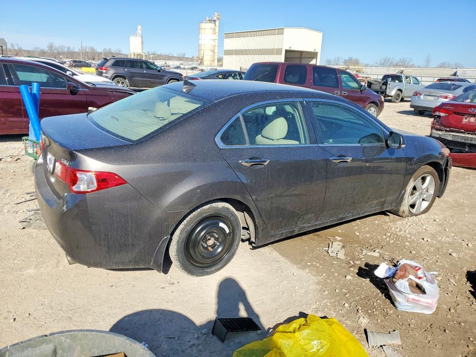 76601795 :رقم المزاد ، JH4CU26609C018677 vin ، 2009 Acura Tsx مزاد بيع