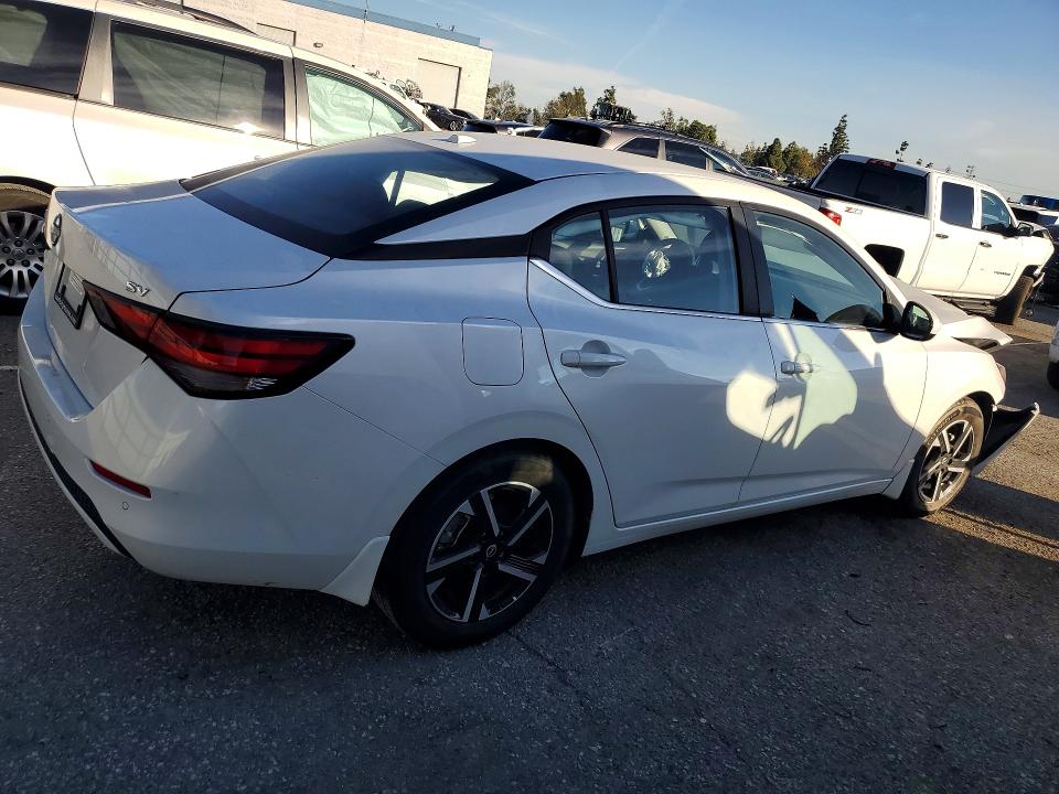 Продажа на аукционе авто 2024 Nissan Sentra, vin: 3N1AB8CVXRY312658, номер лота: 78700355