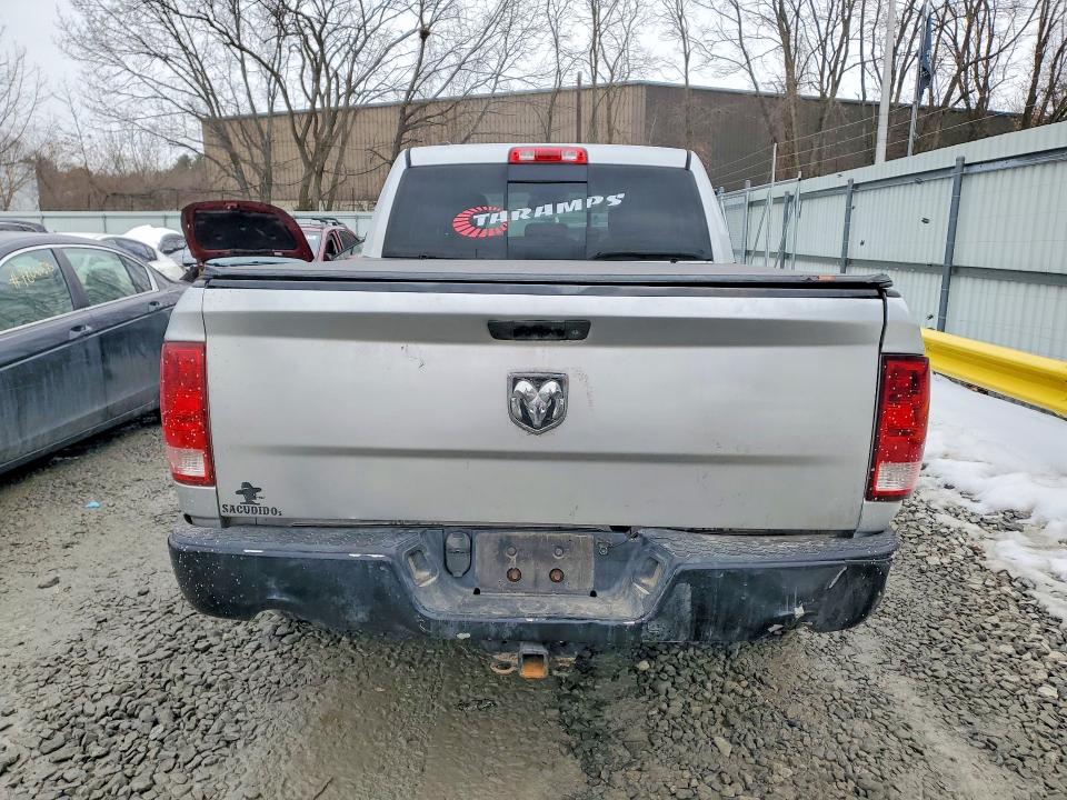 77136685 :رقم المزاد ، 1C6RR7GT9ES325383 vin ، 2014 Ram 1500 مزاد بيع