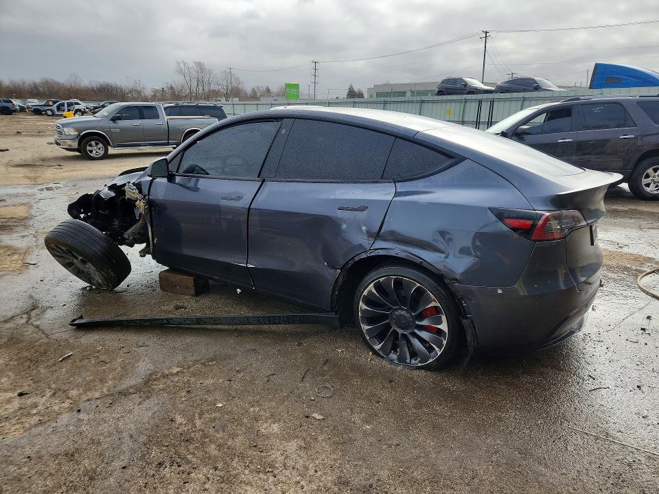 77837495 :رقم المزاد ، 7SAYGDEF3PF711984 vin ، 2023 Tesla Model Y مزاد بيع