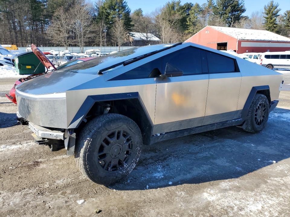 Продажа на аукционе авто 2024 Tesla Cybertruck, vin: 7G2CEHEE4RA037501, номер лота: 73093015