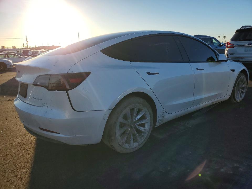 77534855 :رقم المزاد ، 5YJ3E1EB2NF244921 vin ، 2022 Tesla Model 3 مزاد بيع
