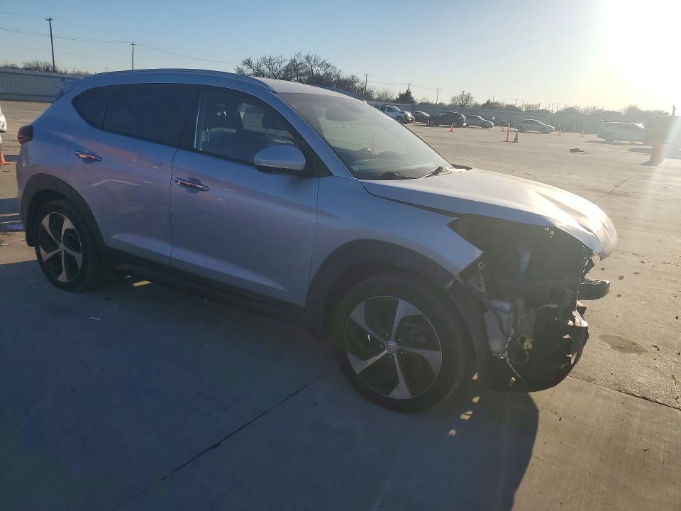 Aukcja sprzedaży 2016 Hyundai Tucson, vin: KM8J33A25GU212632, numer aukcji: 76670865