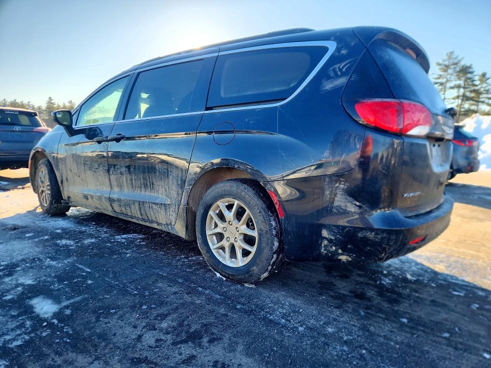 2021 Chrysler Voyager მანქანა იყიდება აუქციონზე, vin: 2C4RC1DG4MR520581, აუქციონის ნომერი: 75762185