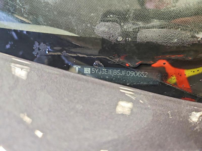 Продажа на аукционе авто 2018 Tesla Model 3, vin: 5YJ3E1EB5JF090652, номер лота: 76142865