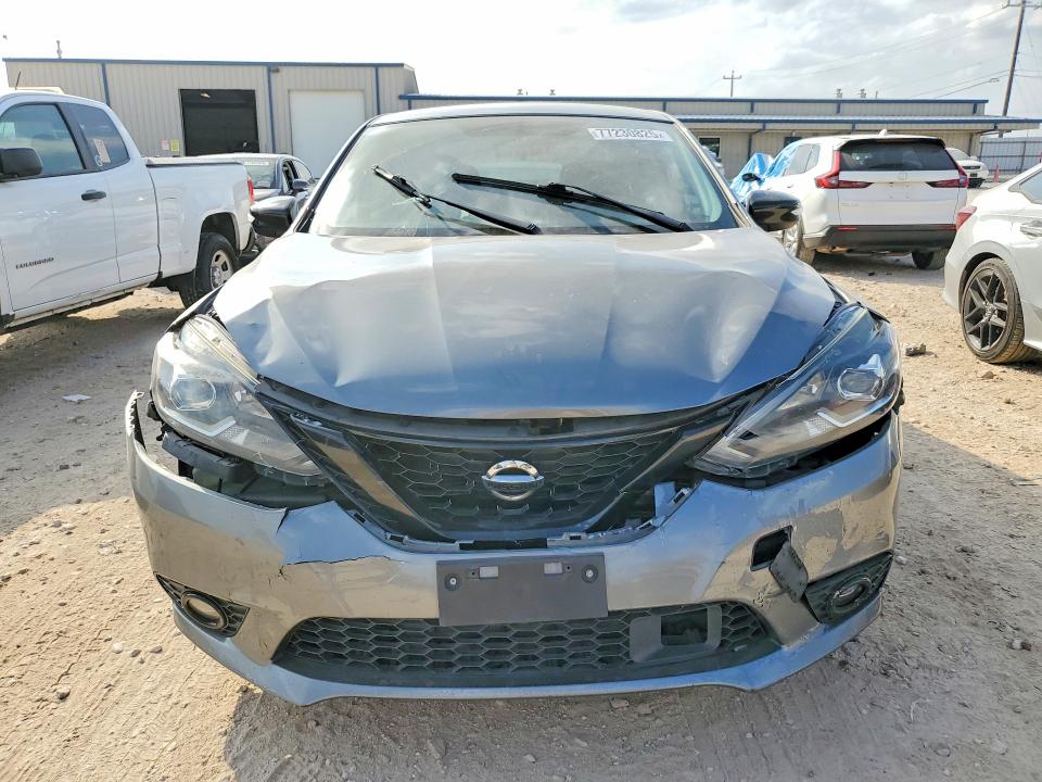 77230825 :رقم المزاد ، 3N1AB7AP0JY262565 vin ، 2018 Nissan Sentra مزاد بيع